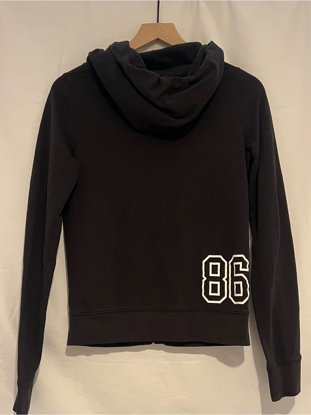 VS Pink 2010s Zip Up Hoodie - Picture 6 of 7